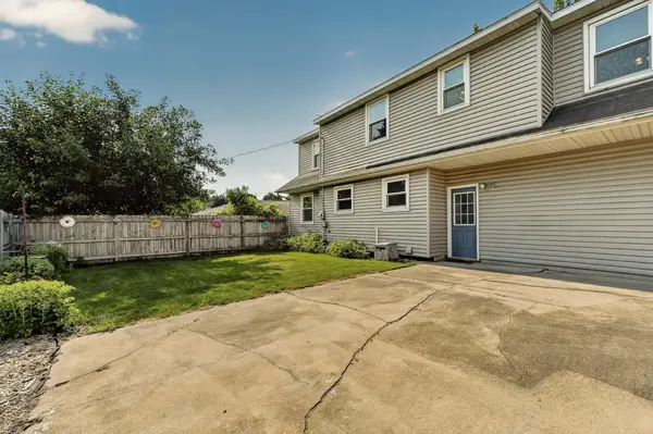 1648 13th AVE NW, Rochester, MN 55901