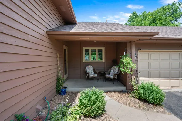 14710 79th PL N, Maple Grove, MN 55311