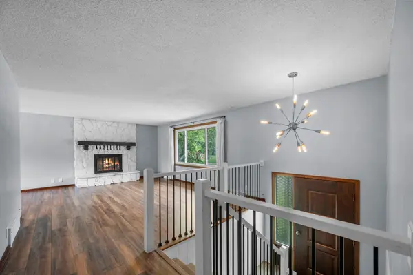 1561 15th TER NW, New Brighton, MN 55112