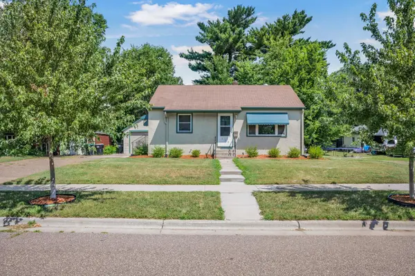 539 Brisbin ST,  Anoka,  MN 55303