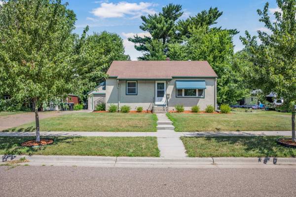 539 Brisbin ST,  Anoka,  MN 55303