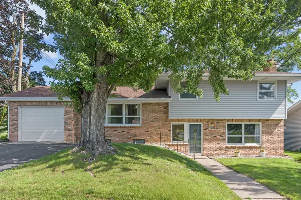 1870 7th ST NW, New Brighton, MN 55112