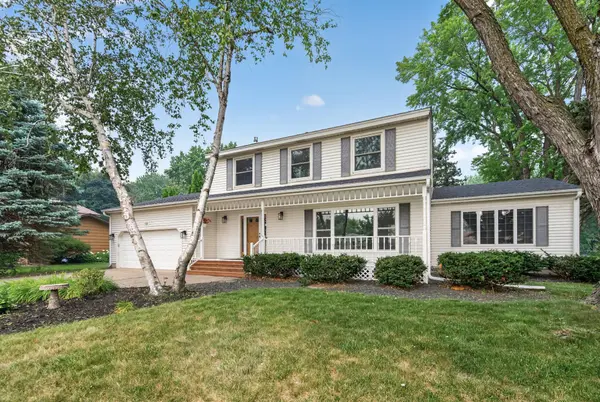 4532 Normandale Highlands DR, Bloomington, MN 55437