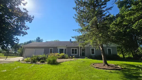 26722 825th AVE, Hollandale, MN 56045