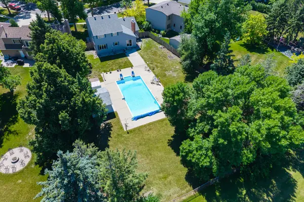 124 Prairiewood DR S, Fargo, ND 58103