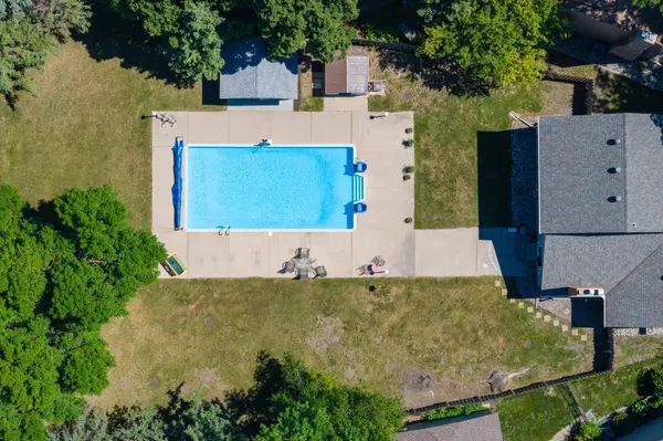 124 Prairiewood DR S, Fargo, ND 58103