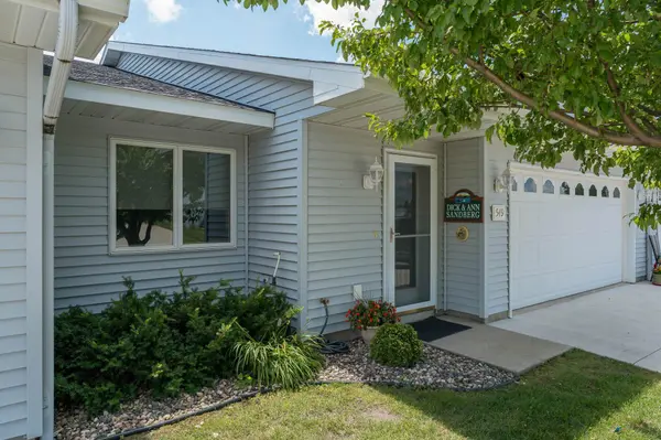 549 Oakwood DR, Janesville, MN 56048