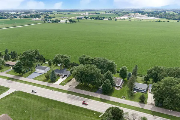 24067 540th AVE, Austin, MN 55912
