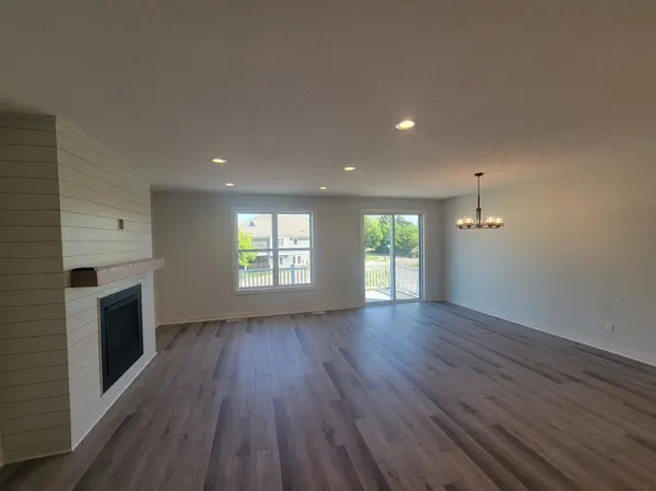 2609 Cascade LN, Long Lake, MN 55356