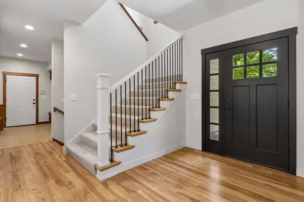 4901 Birchwood LN, Minnetonka, MN 55343
