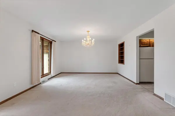 104 5th AVE NW, Spring Grove, MN 55974