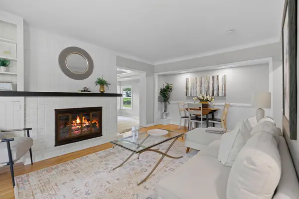 68 6th ST NW, Forest Lake, MN 55025
