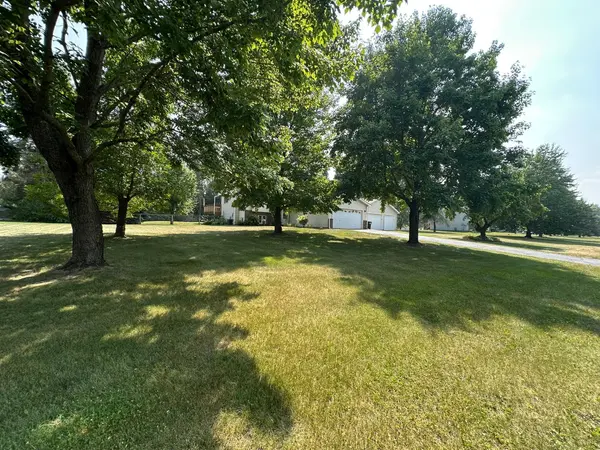 4829 253rd ST, Wyoming, MN 55092