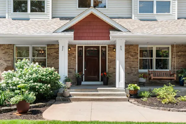 5845 Bayberry DR, White Bear Lake, MN 55110