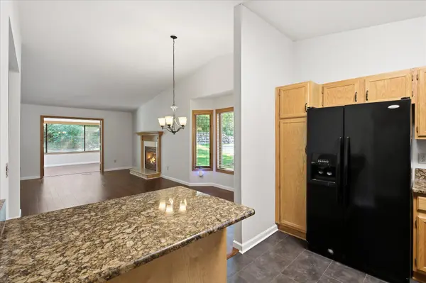13104 Gemstone CT, Apple Valley, MN 55124