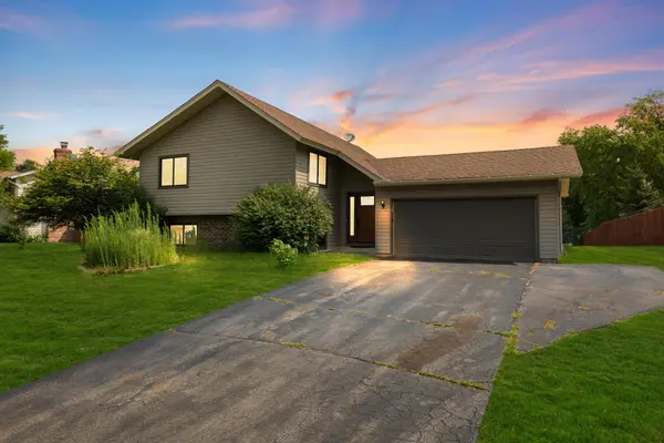 1417 Raleigh DR, Burnsville, MN 55337