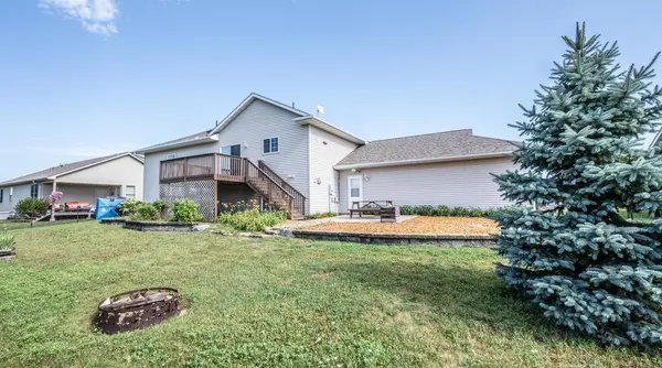 29154 Cynthia PATH, Randolph, MN 55065