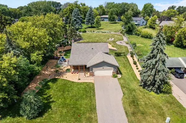 4369 Bambi LN, White Bear Twp, MN 55110