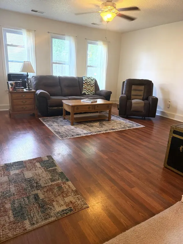 7847 State ST, Clear Lake, MN 55319