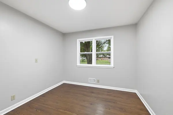 6717 65th AVE N, Brooklyn Park, MN 55428