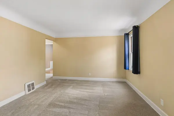 2713 Meridian DR, Robbinsdale, MN 55422