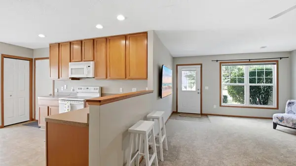 5010 149th ST N #5, Hugo, MN 55038