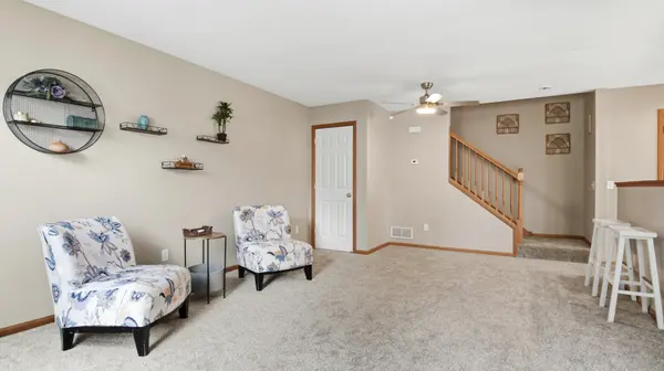 5010 149th ST N #5, Hugo, MN 55038