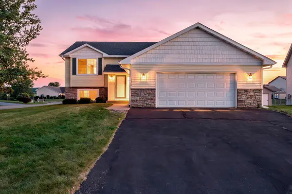 1528 Sequoia LN, New Richmond, WI 54017