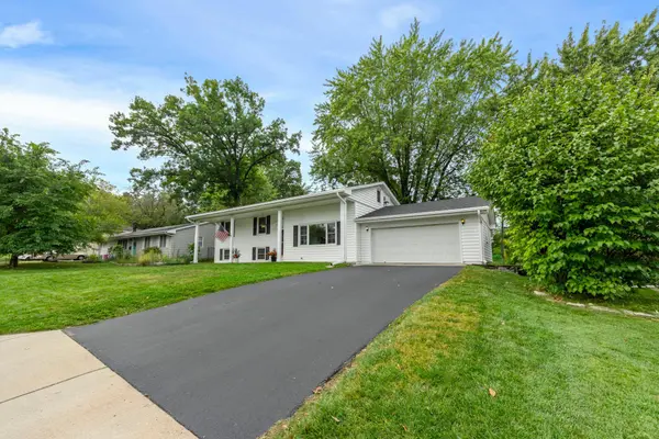 3617 Ensign AVE N, New Hope, MN 55427