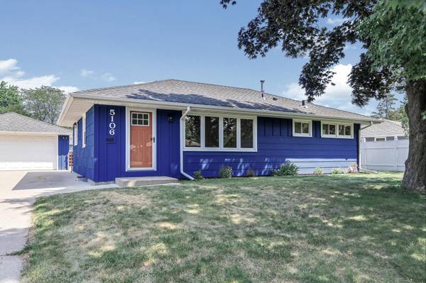 5106 Paul DR,  Brooklyn Center,  MN 55429