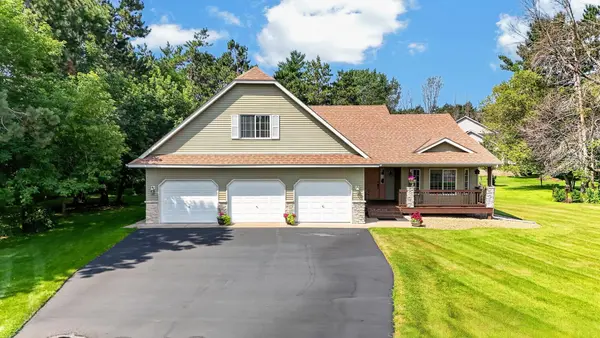 37336 Ivy TRL, North Branch, MN 55056
