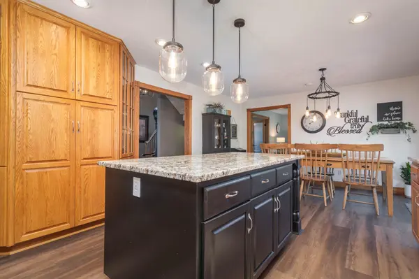 3021 Pinewood LN NE, Alexandria, MN 56308