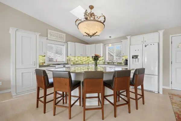501 Brook LN, Saint Cloud, MN 56301