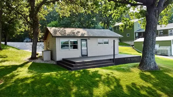 13546 Sodak RD, Wilmot, SD 57279