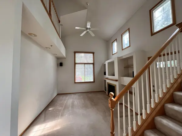 13954 Erwin CT, Eden Prairie, MN 55344