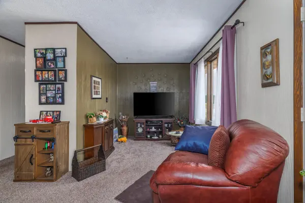 61 Birch BLVD, Babbitt, MN 55706
