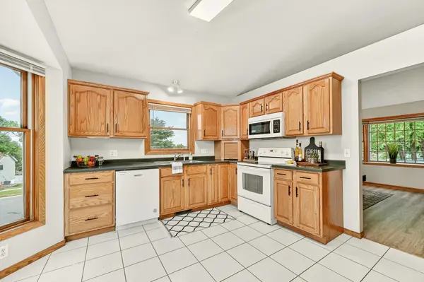 4603 5th ST NW, Rochester, MN 55901