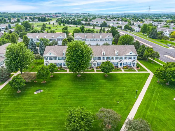 1781 Colonial ST, Shakopee, MN 55379