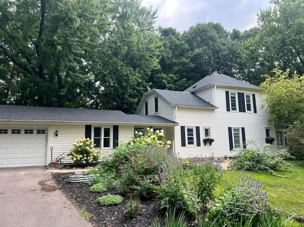 25170 Yellowstone TRL, Excelsior, MN 55331