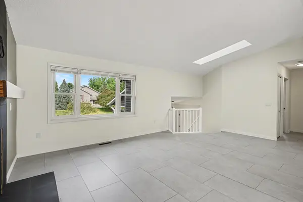 939 Savannah RD, Eagan, MN 55123