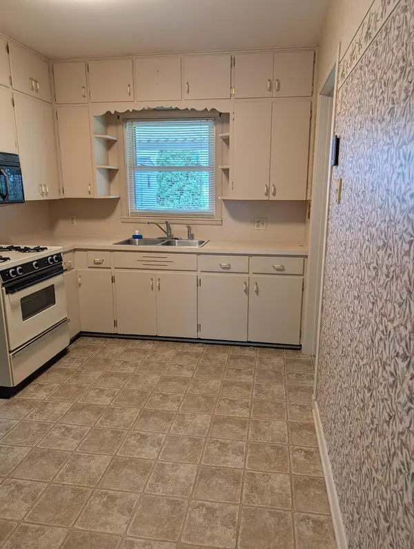 515 9th AVE, Madison, MN 56256