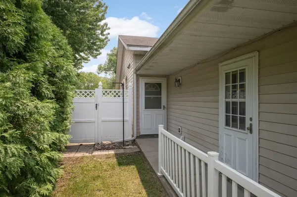 391 Cari Park LN, Hastings, MN 55033