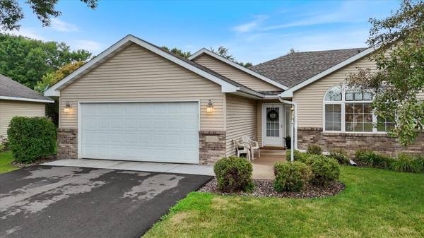 938 Golden Pond CT, Buffalo, MN 55313