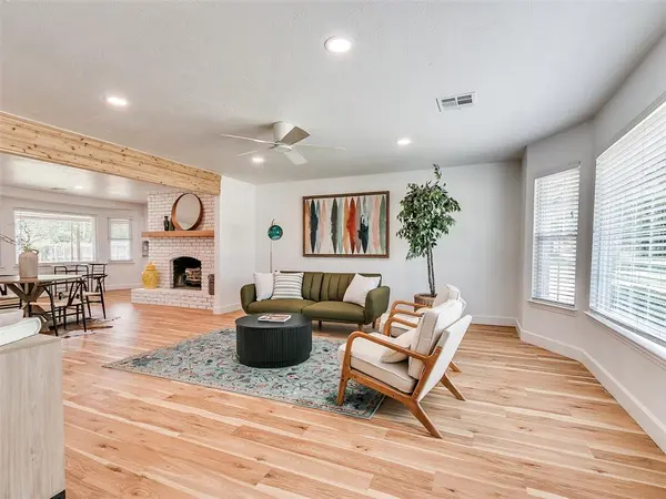 2304 NW 56th TER, Oklahoma City, OK 73112