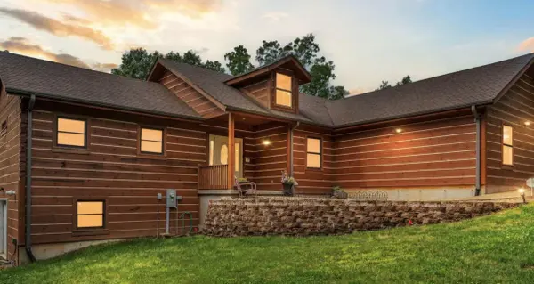 2395 Yandell Cove Road, Kirbyville, MO 65679