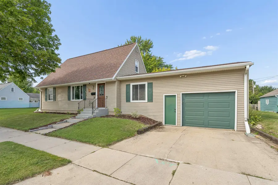 506 MARTIN AVE, Fond Du Lac, WI 54935