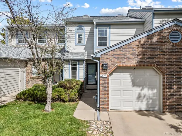 6883 S Dover, Littleton, CO 80128