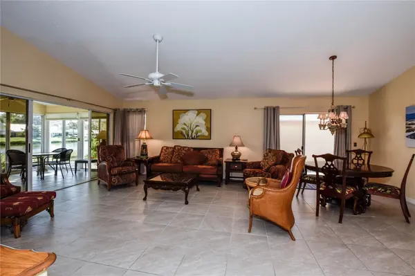 827 HARRINGTON LAKE LN #35, Venice, FL 34293