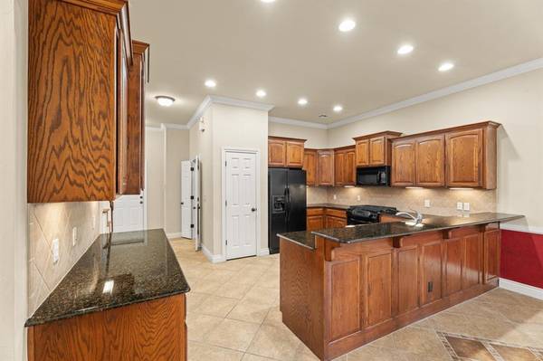 4401 Spyglass DR, Norman, OK 73072