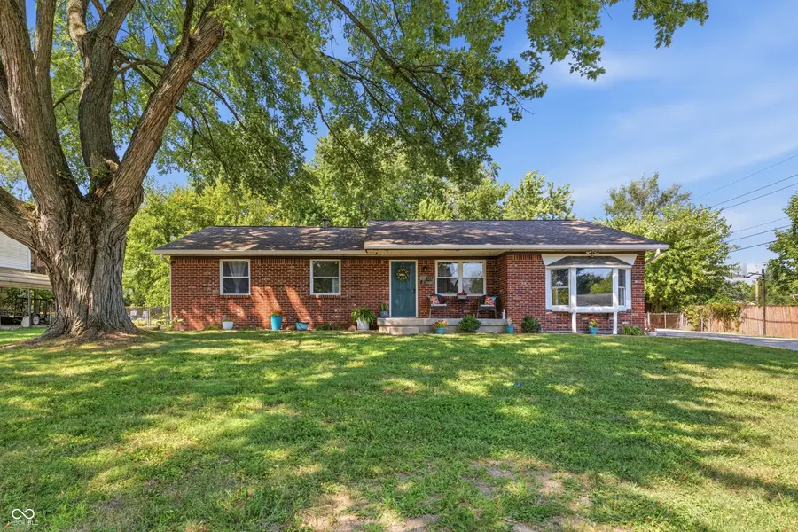 6034 W Loretta DR, Indianapolis, IN 46221